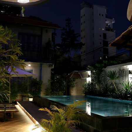 Corner9 Bassac Boutique Hotel Phnom-Penh Buitenkant foto