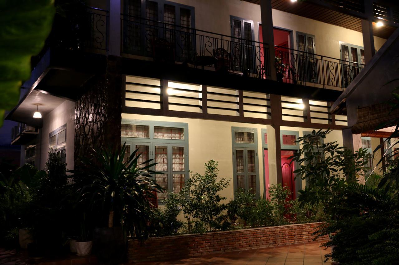 Corner9 Bassac Boutique Hotel Phnom-Penh Buitenkant foto